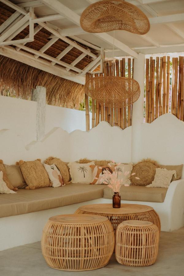 La Isla Bonita Gili Air Hotel Bagian luar foto
