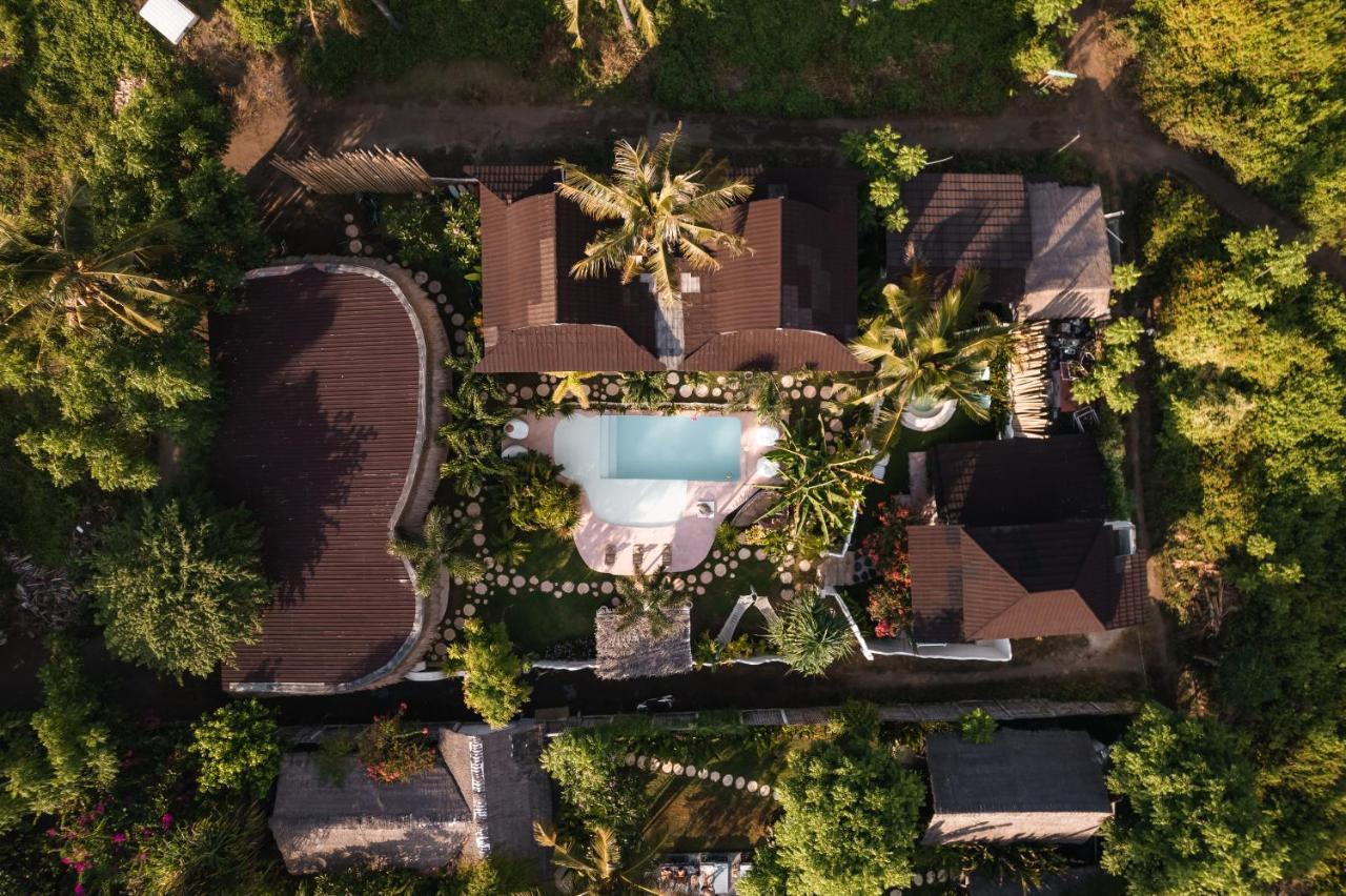 La Isla Bonita Gili Air Hotel Bagian luar foto