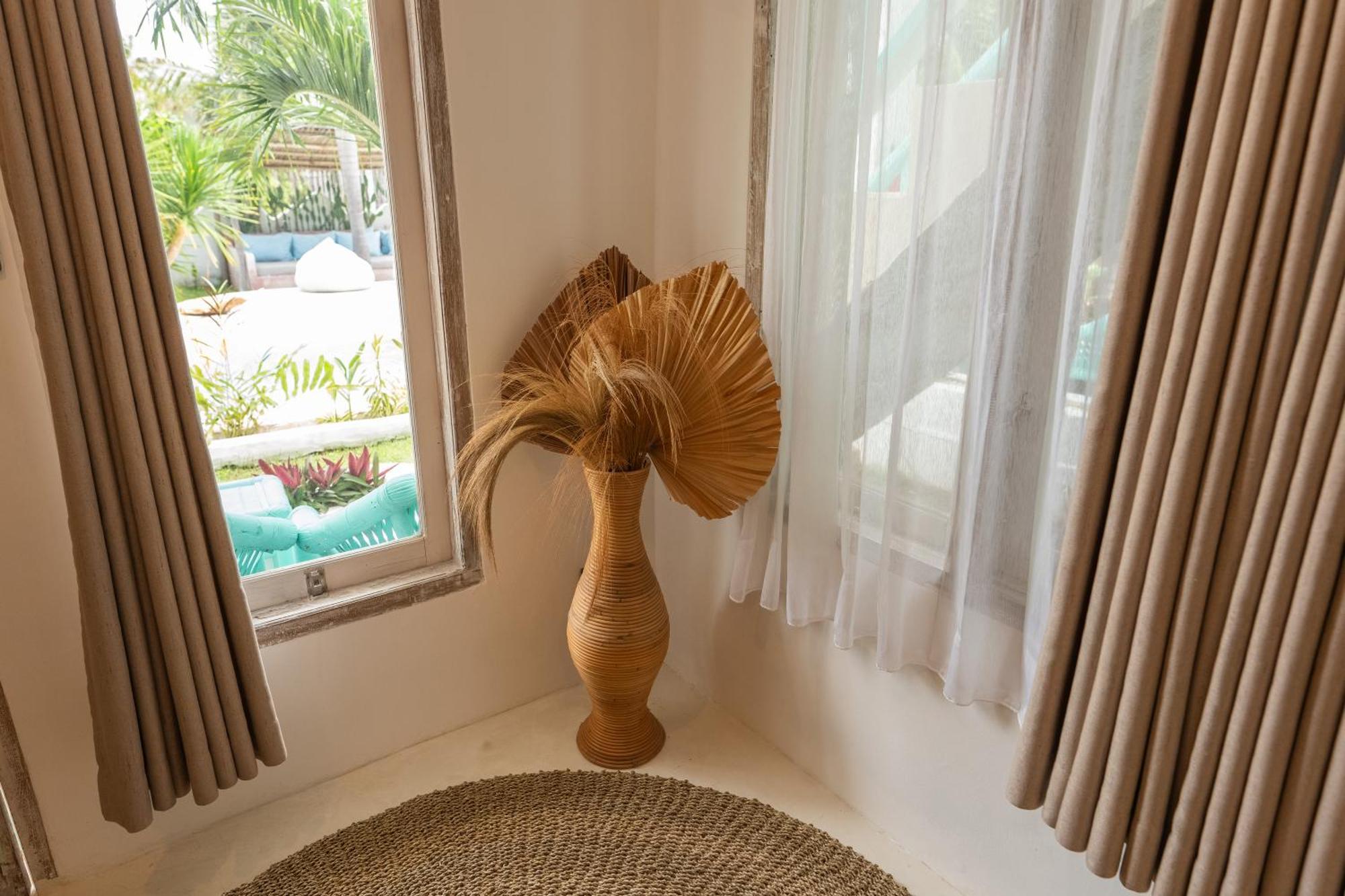 La Isla Bonita Gili Air Hotel Bagian luar foto
